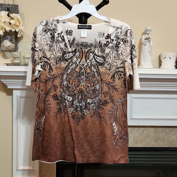 Appropriate Behavior Blouse - Picture 1 of 3